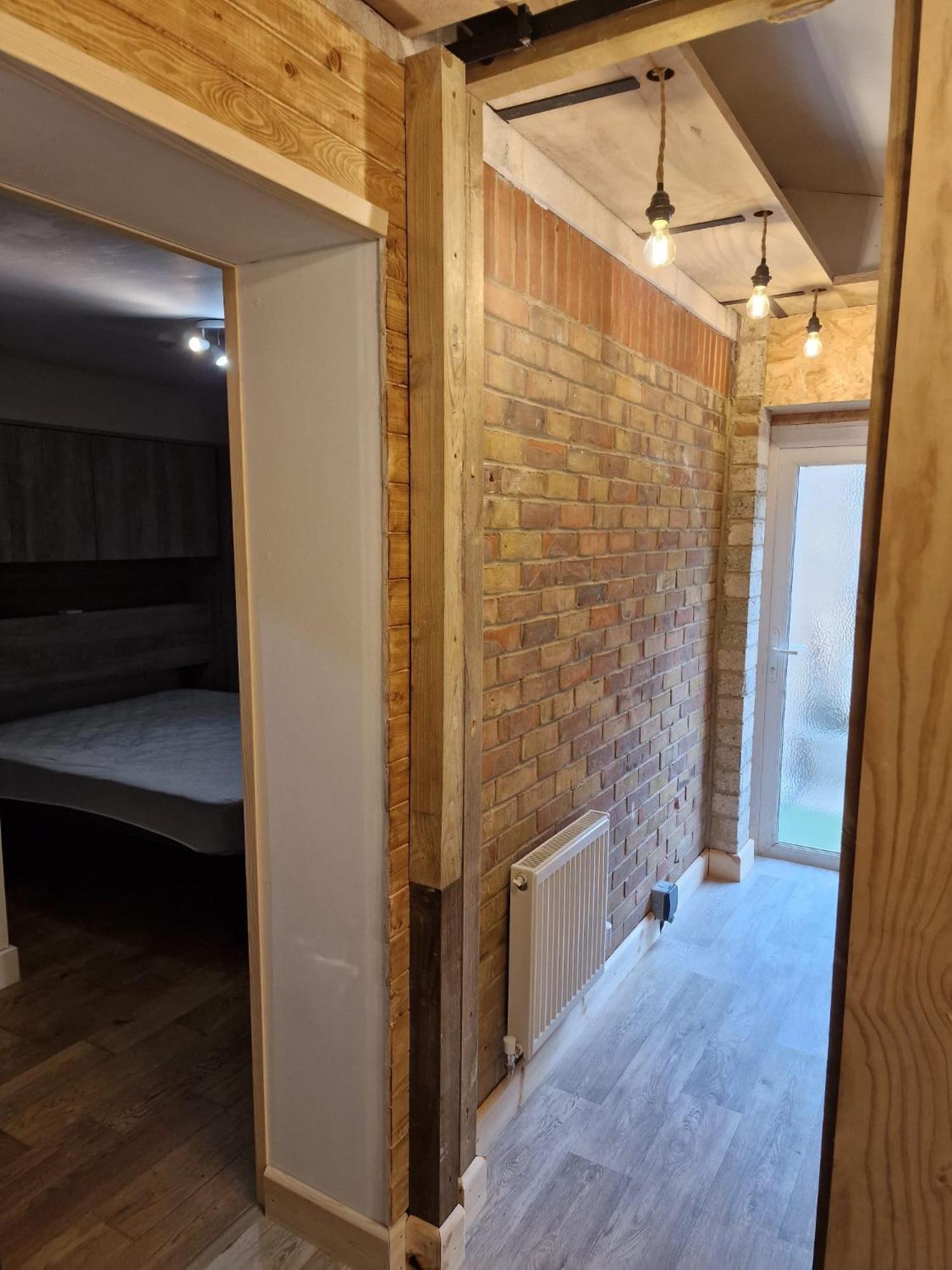 Two-Bedroom Cosy Country Lodge With Private Patio Greenhithe Exteriör bild