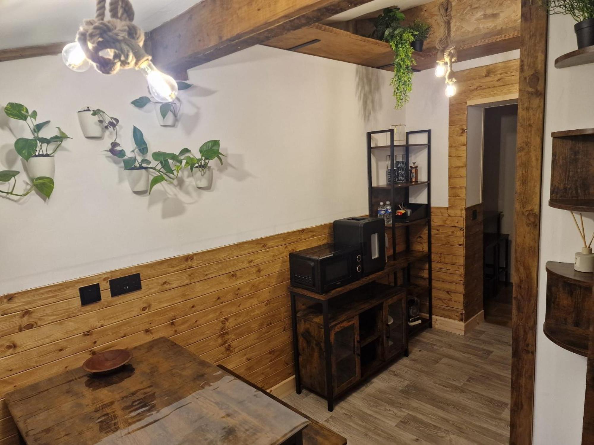 Two-Bedroom Cosy Country Lodge With Private Patio Greenhithe Exteriör bild